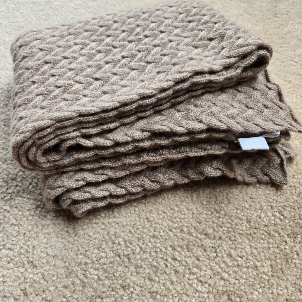 Portolano Thick Oversized Cashmere/Silk/Wool Scarf - Picture 8 of 11